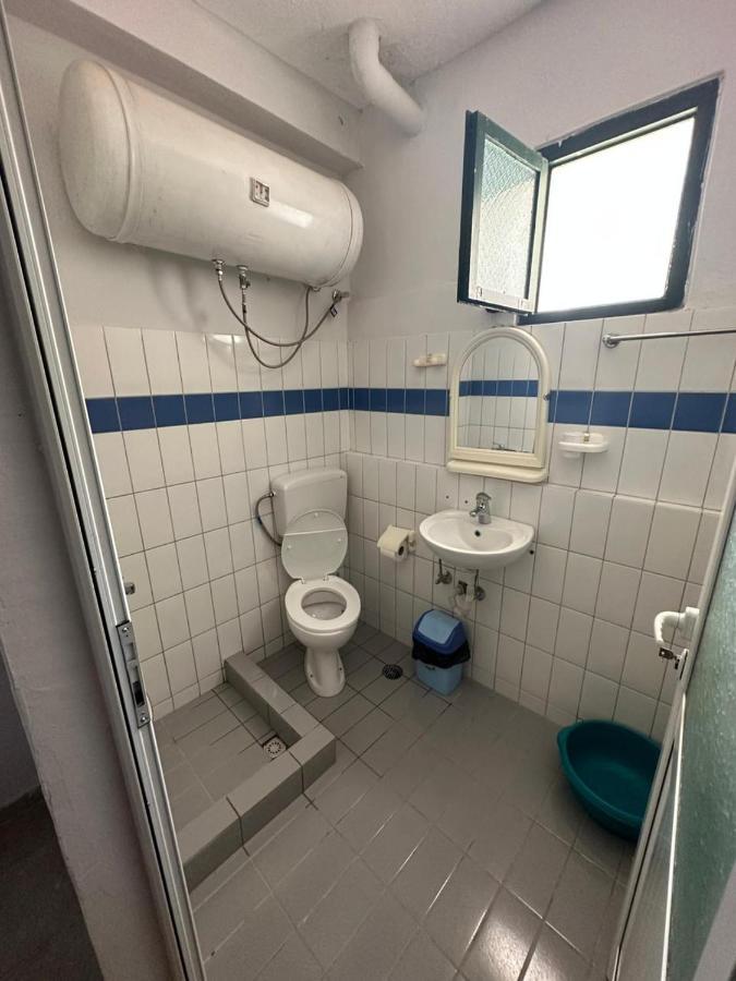 Lazari Rooms Himare Exteriör bild